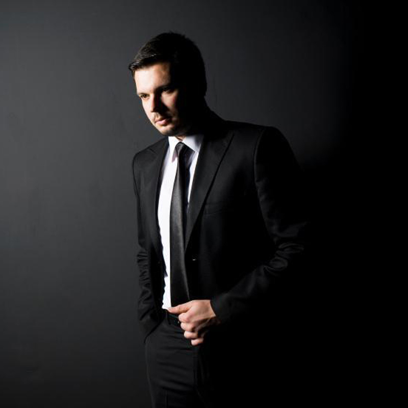 Two Piece Fitted Cashmere Suit Cotton Shirt photo